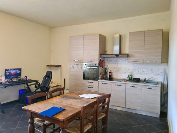 casa indipendente in vendita a Sarzana