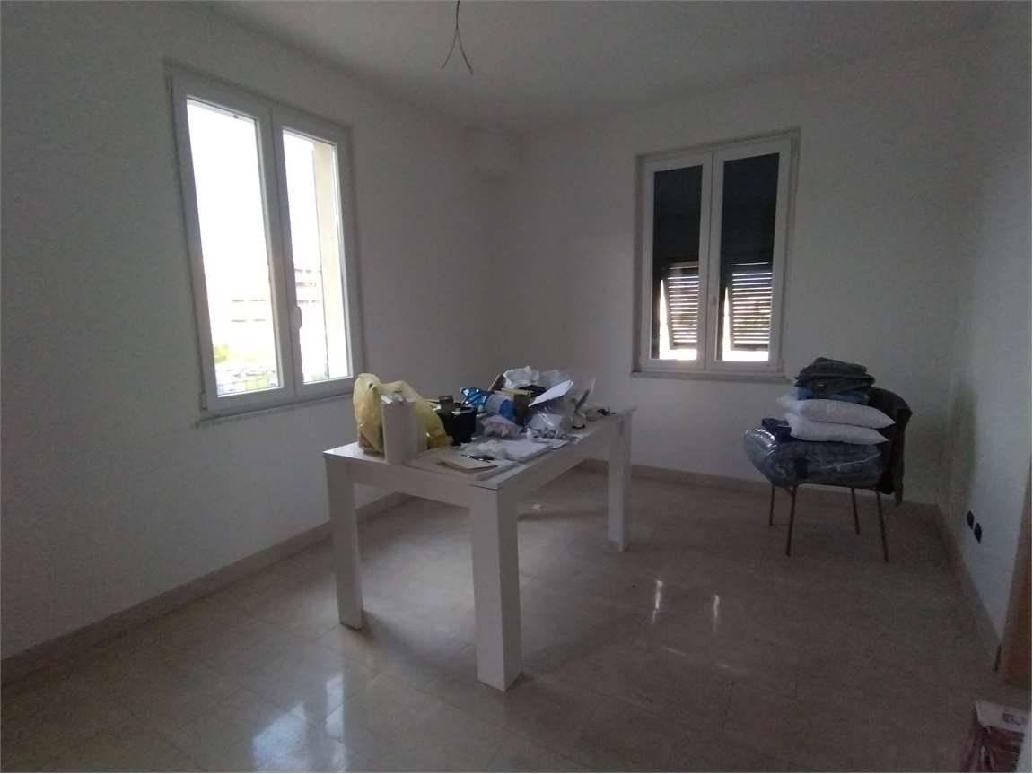 appartamento in vendita a Sarzana