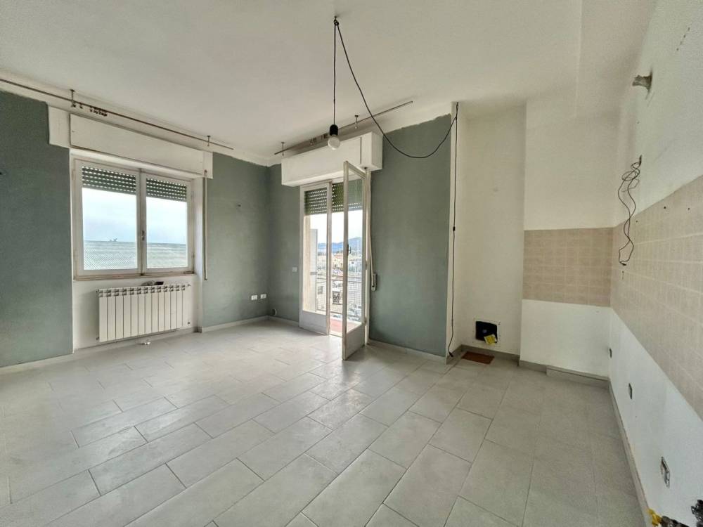 appartamento in vendita a Sarzana