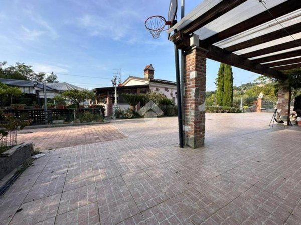 casa indipendente in vendita a Sarzana in zona San Lazzaro