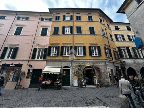 appartamento in vendita a Sarzana