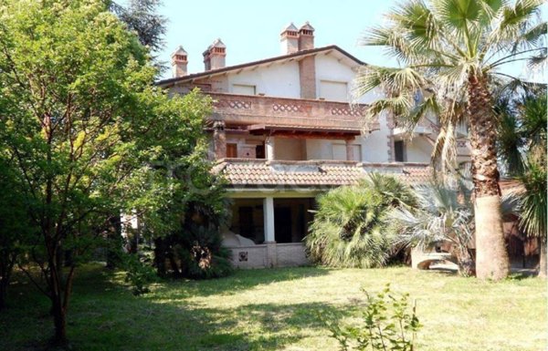 appartamento in vendita a Sarzana