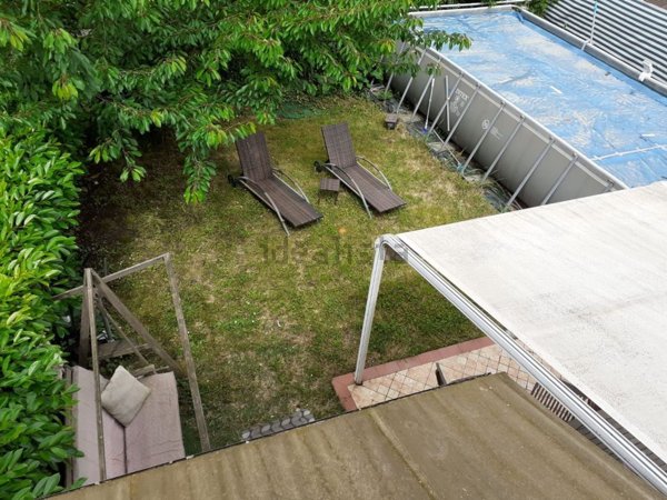 casa indipendente in vendita a Sarzana