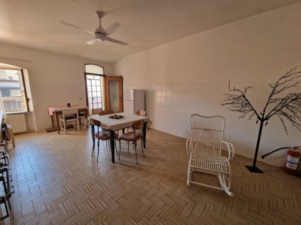 appartamento in vendita a Sarzana