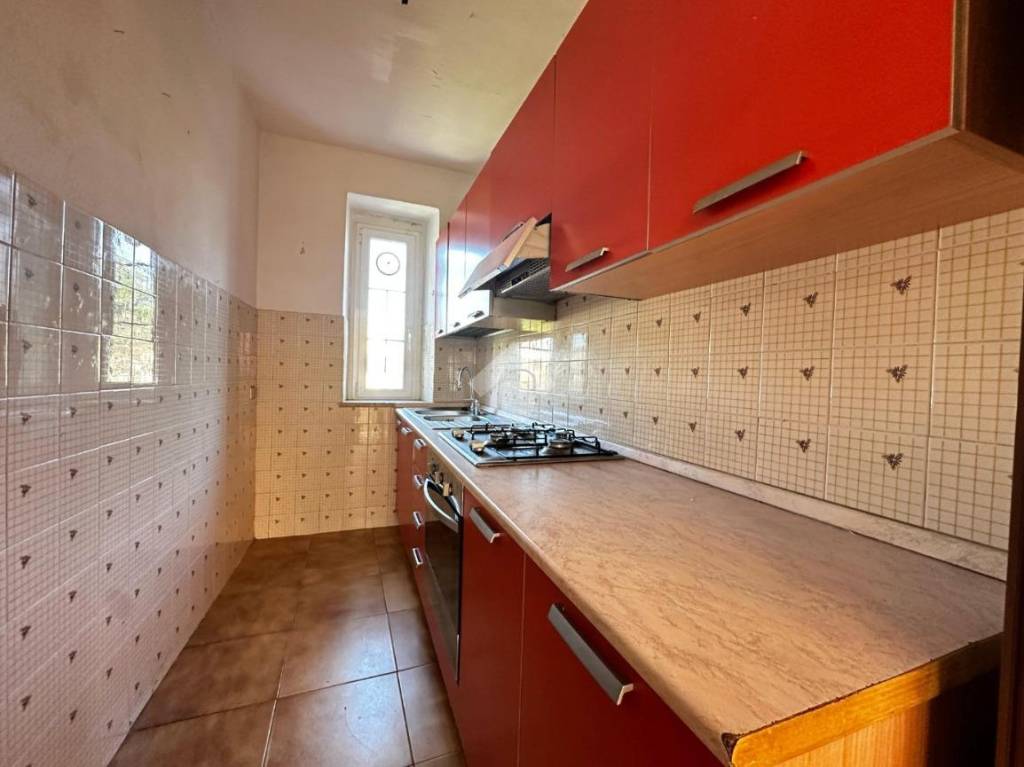 appartamento in vendita a Sarzana