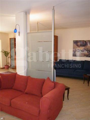 casa indipendente in vendita a Sarzana