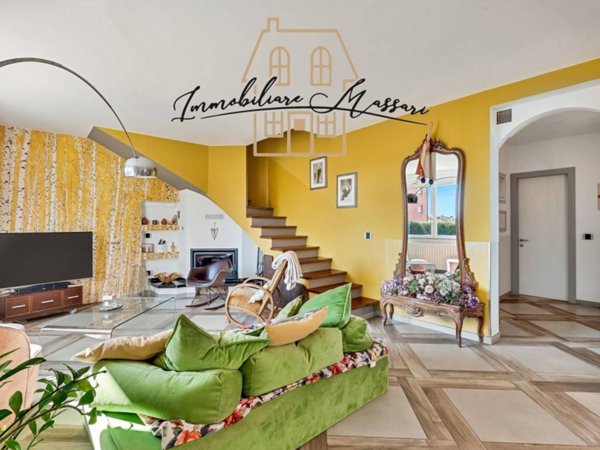casa indipendente in vendita a Sarzana in zona San Lazzaro