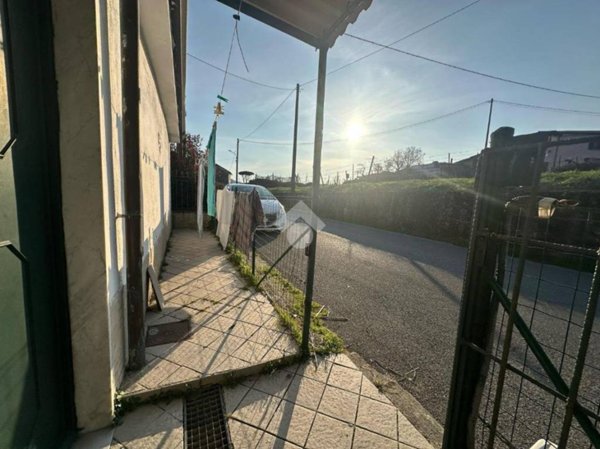 appartamento in vendita a Sarzana