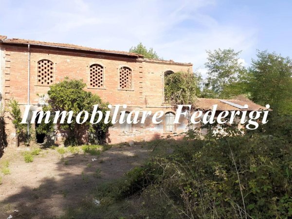 rudere in vendita a Sarzana