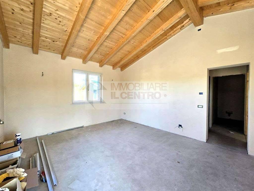 appartamento in vendita a Sarzana