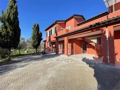 appartamento in vendita a Sarzana in zona San Lazzaro
