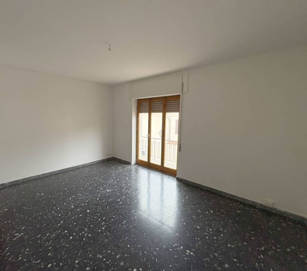 appartamento in vendita a Sarzana