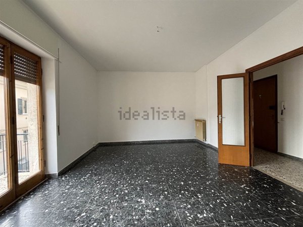 appartamento in vendita a Sarzana