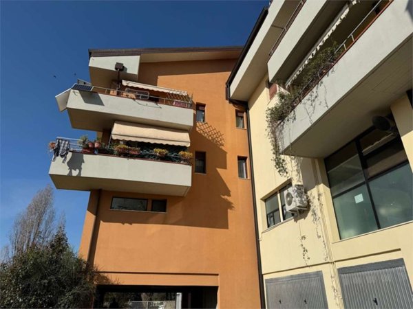 appartamento in vendita a Sarzana