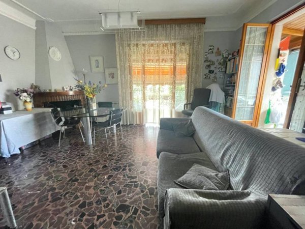 appartamento in vendita a Sarzana