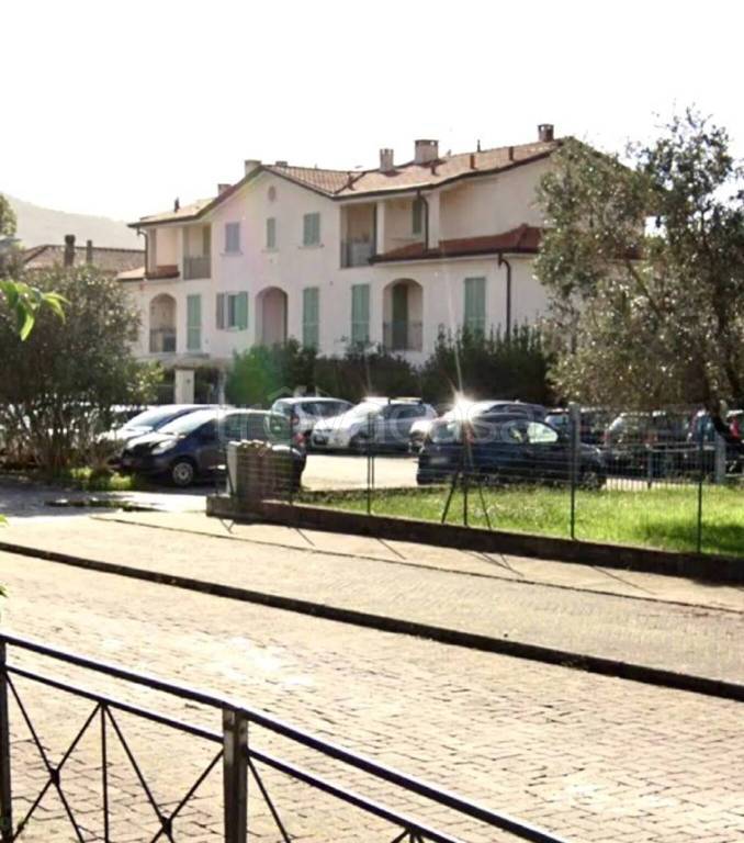 appartamento in vendita a Sarzana