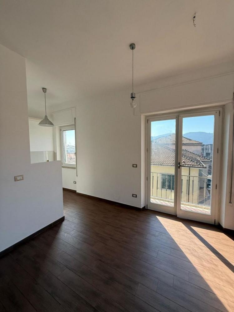 appartamento in vendita a Sarzana