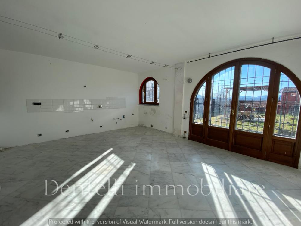 appartamento in vendita a Sarzana