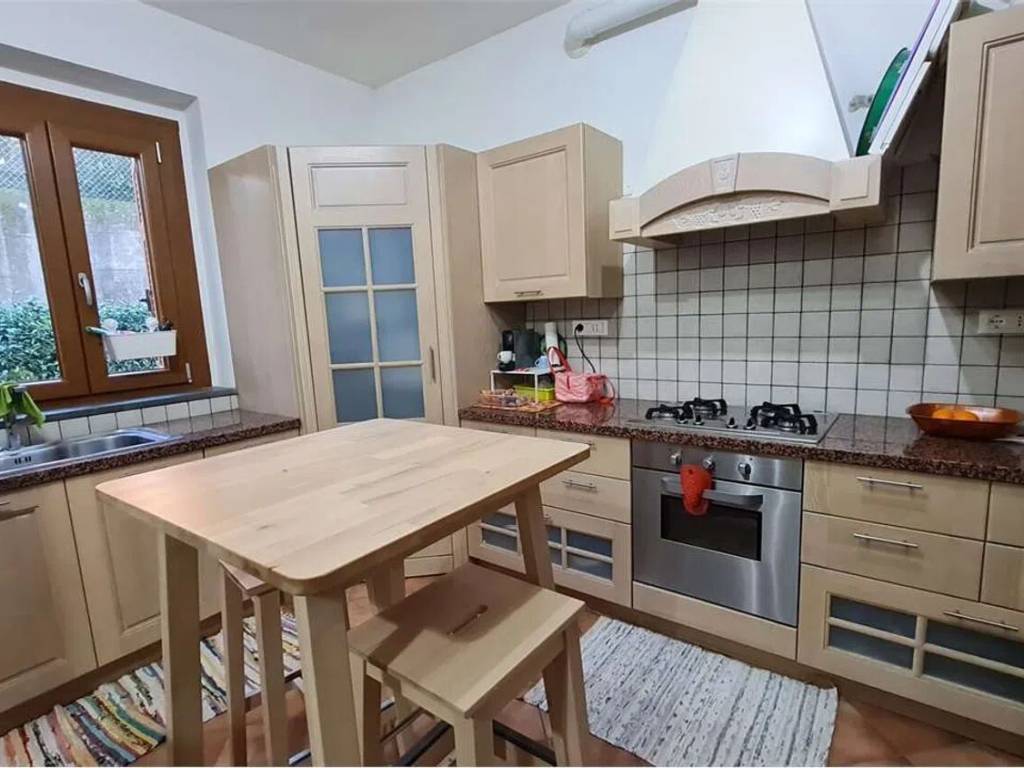 casa indipendente in vendita a Sarzana in zona San Lazzaro
