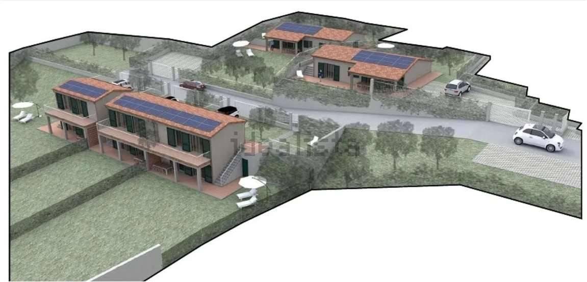casa indipendente in vendita a Sarzana