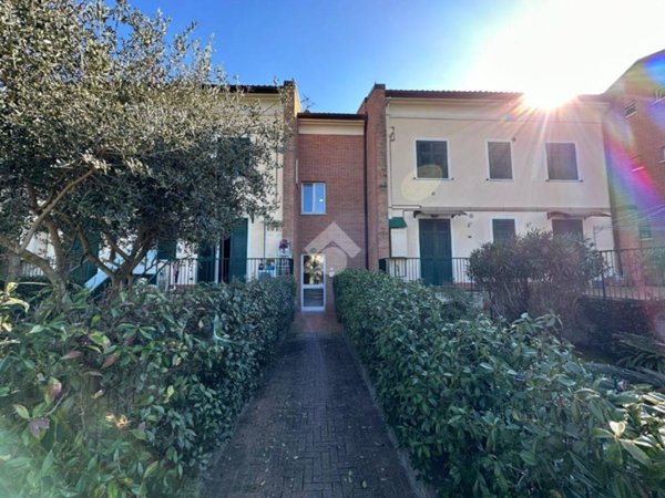 appartamento in vendita a Sarzana