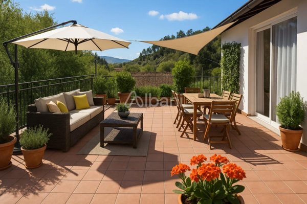 villa in vendita a Sarzana in zona Falcinello