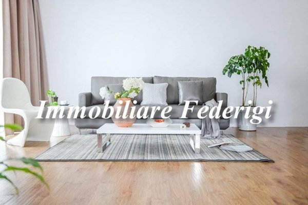 casa indipendente in vendita a Sarzana