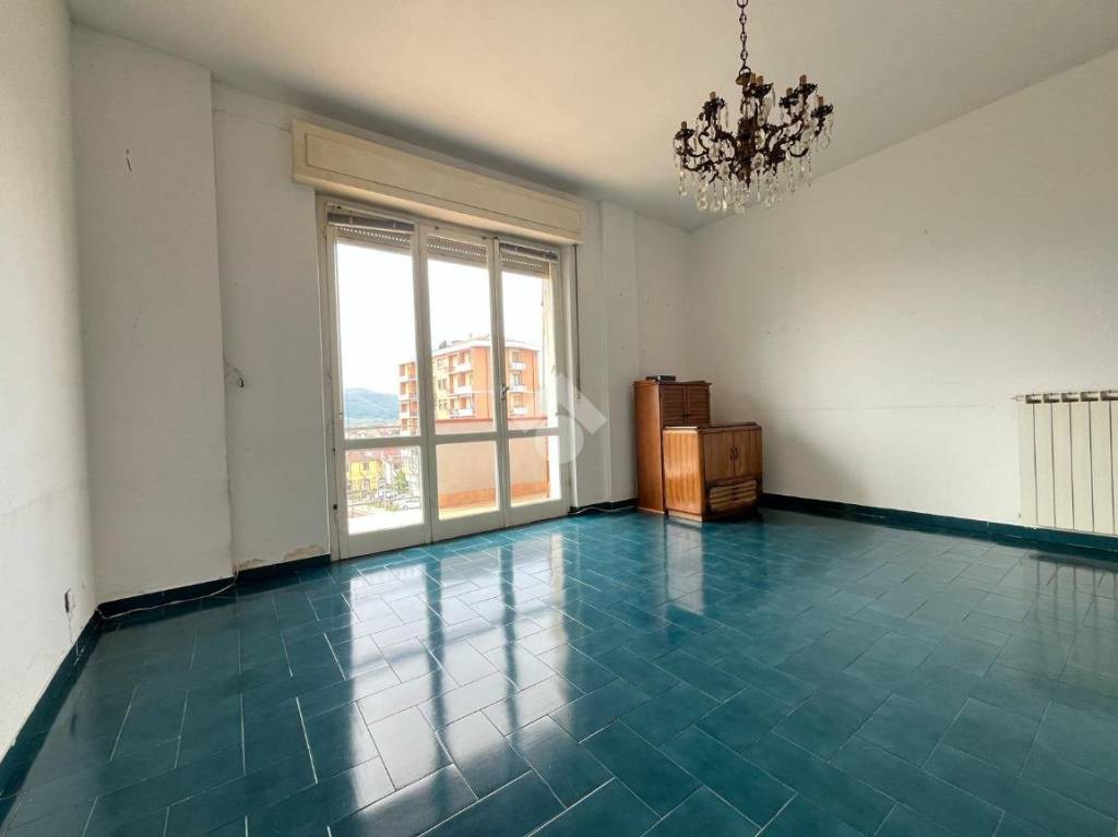 appartamento in vendita a Sarzana