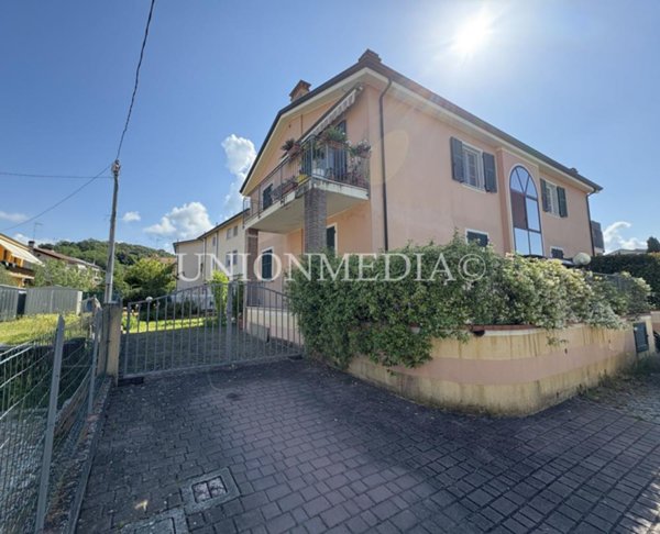 appartamento in vendita a Sarzana