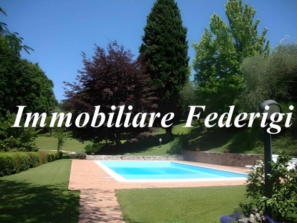 casa indipendente in vendita a Sarzana