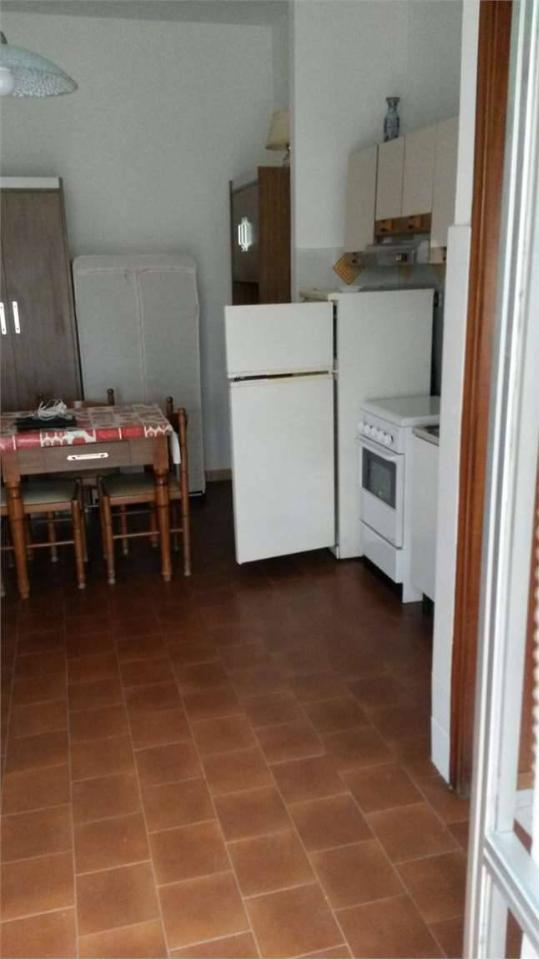 appartamento in vendita a Sarzana in zona Marinella di Sarzana
