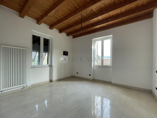 appartamento in vendita a Sarzana