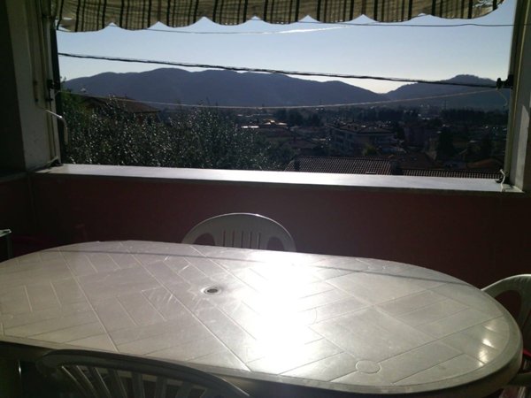 casa indipendente in vendita a Sarzana in zona Falcinello