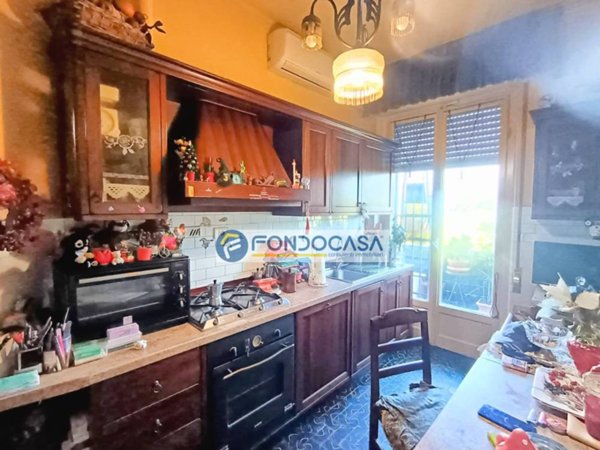appartamento in vendita a Sarzana in zona Marinella di Sarzana