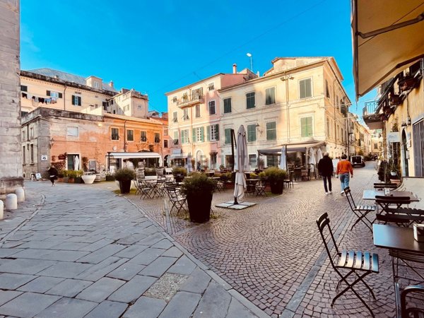 appartamento in vendita a Sarzana