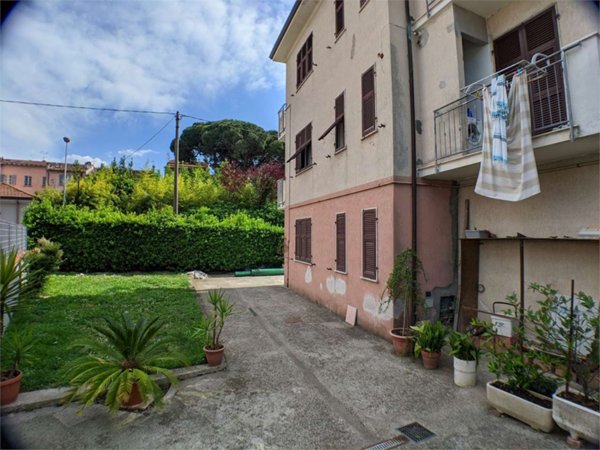 appartamento in vendita a Sarzana