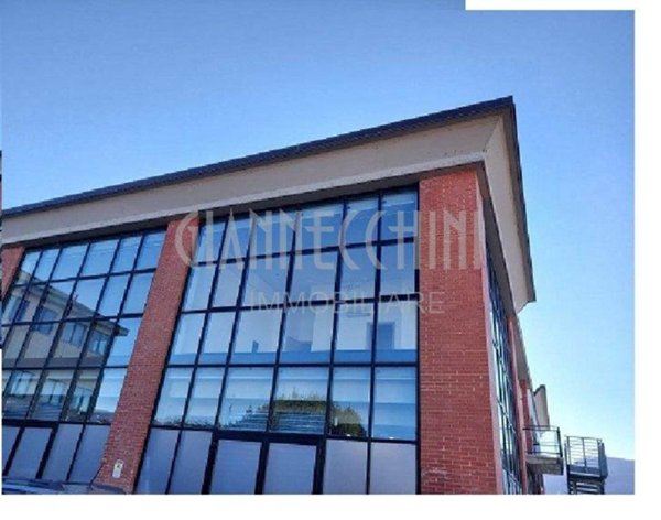 ufficio in vendita a Sarzana