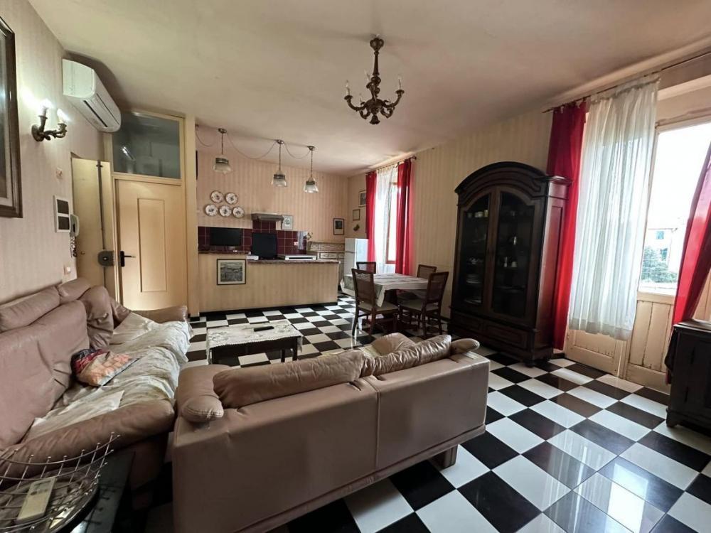 appartamento in vendita a Sarzana