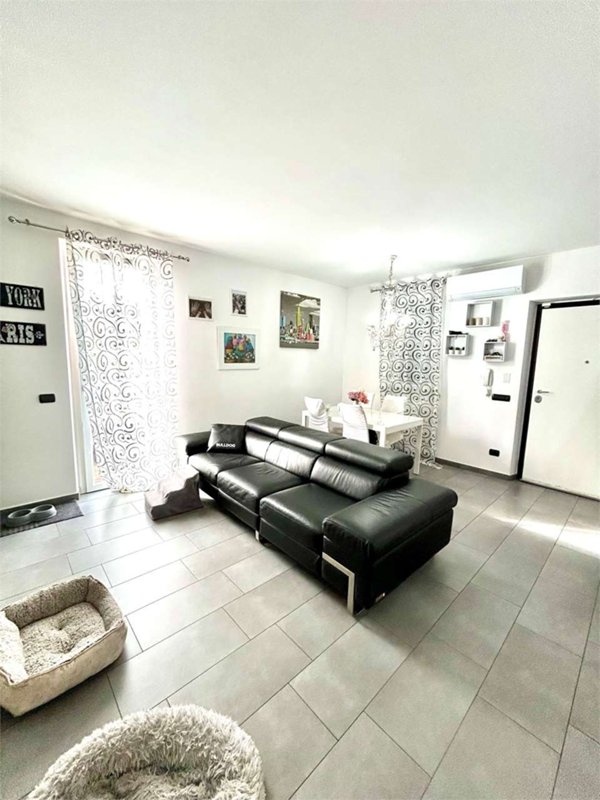casa indipendente in vendita a Sarzana in zona San Lazzaro