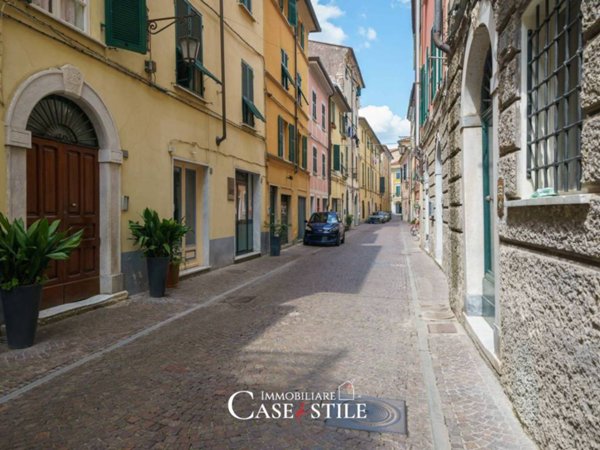 appartamento in vendita a Sarzana