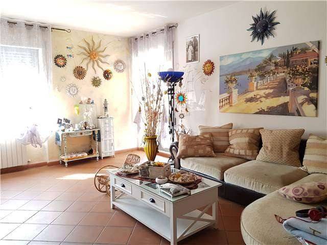appartamento in vendita a Sarzana