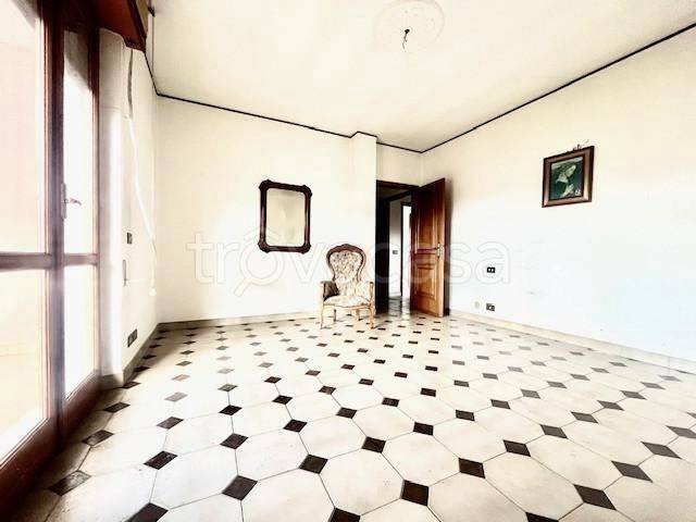 appartamento in vendita a Sarzana