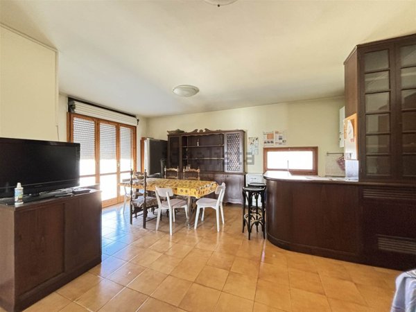 appartamento in vendita a Sarzana