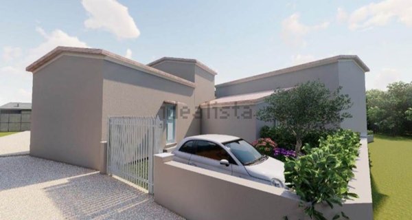 casa indipendente in vendita a Sarzana