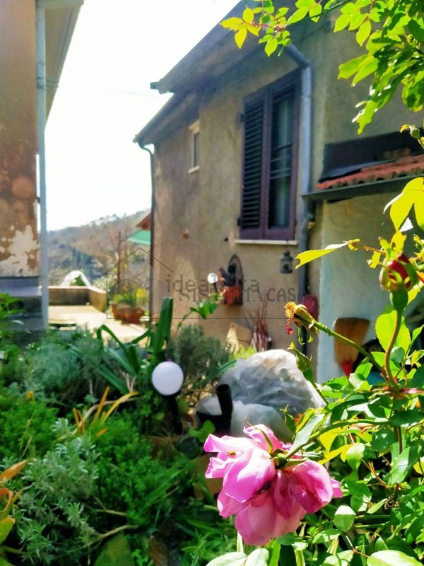 appartamento in vendita a Sarzana