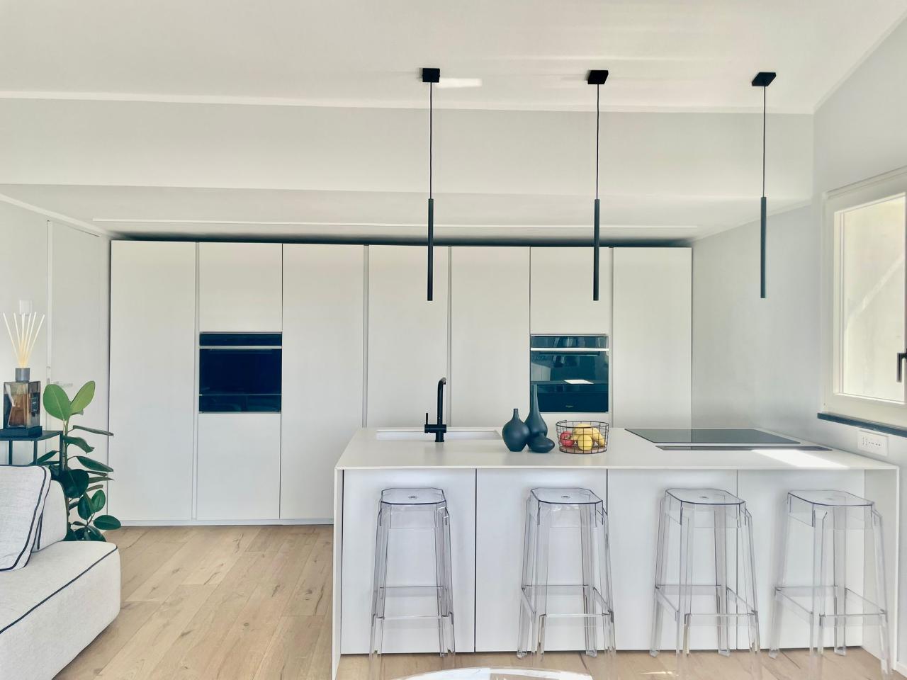 casa indipendente in vendita a Sarzana