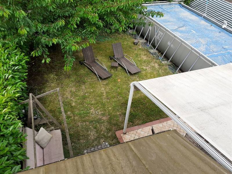 casa indipendente in vendita a Sarzana