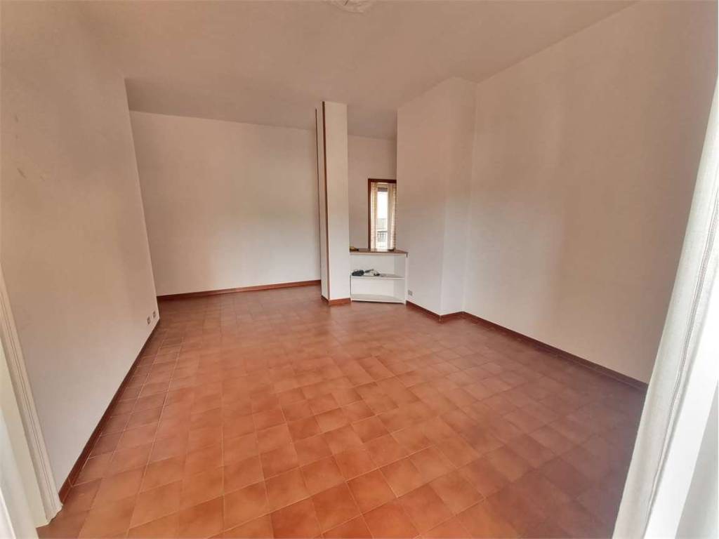 appartamento in vendita a Sarzana in zona Falcinello