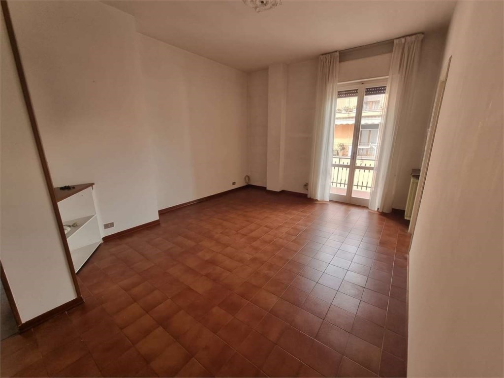 appartamento in vendita a Sarzana in zona Falcinello