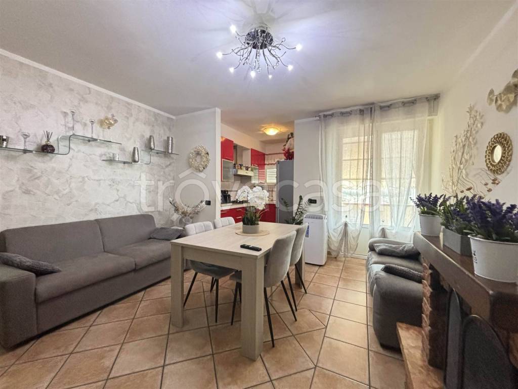 appartamento in vendita a Sarzana